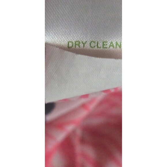 Lilly Pulitzer  Silk Blouse Women's Medium Pink Floral Buttons - Picture 8 of 8